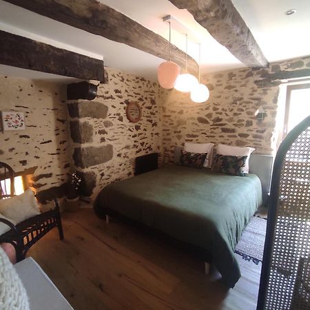 La Ville Es Riez Chambre D'Hotes Corseul Kültér fotó